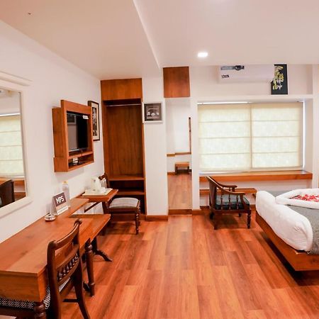 Mpsroyalsuites Perintalmanna Dış mekan fotoğraf