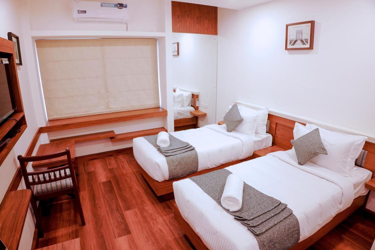 Mpsroyalsuites Perintalmanna Dış mekan fotoğraf