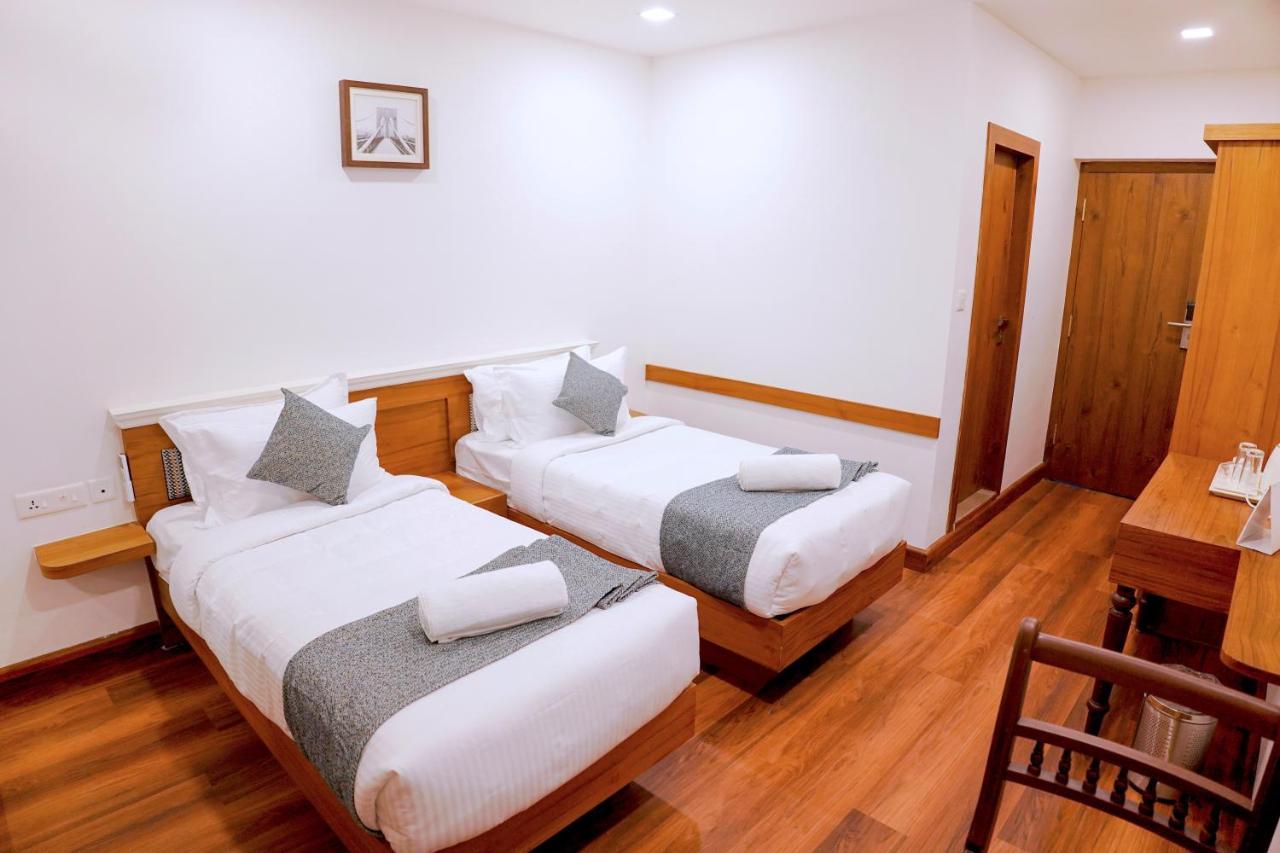 Mpsroyalsuites Perintalmanna Dış mekan fotoğraf